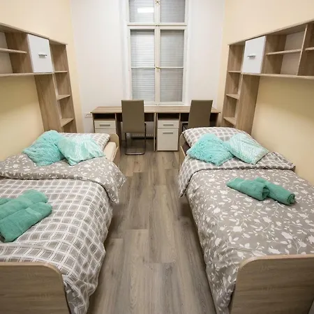 Minidorm Rooms In Heart Of City Center Maribor Exterior photo