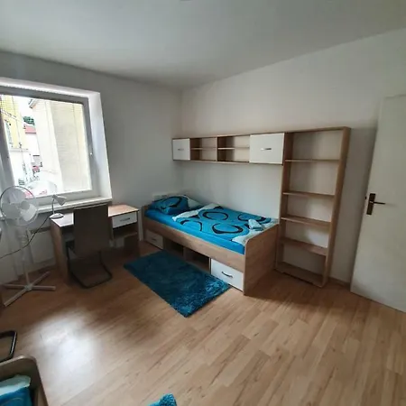 Minidorm Rooms In Heart Of City Center Maribor Exterior photo
